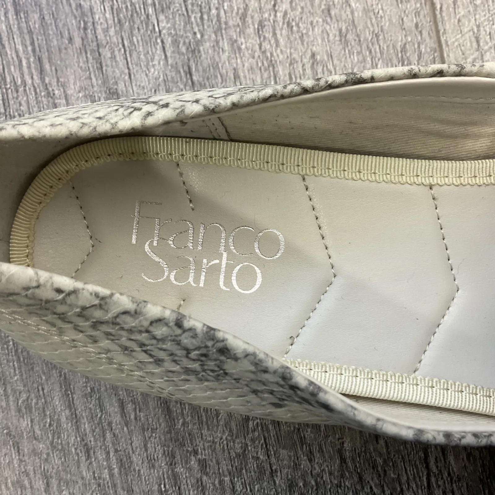 Franco Sarto Women's 9.5M Boston Snakeskin Print Leather Slip On Loafers Shoes - Image 9