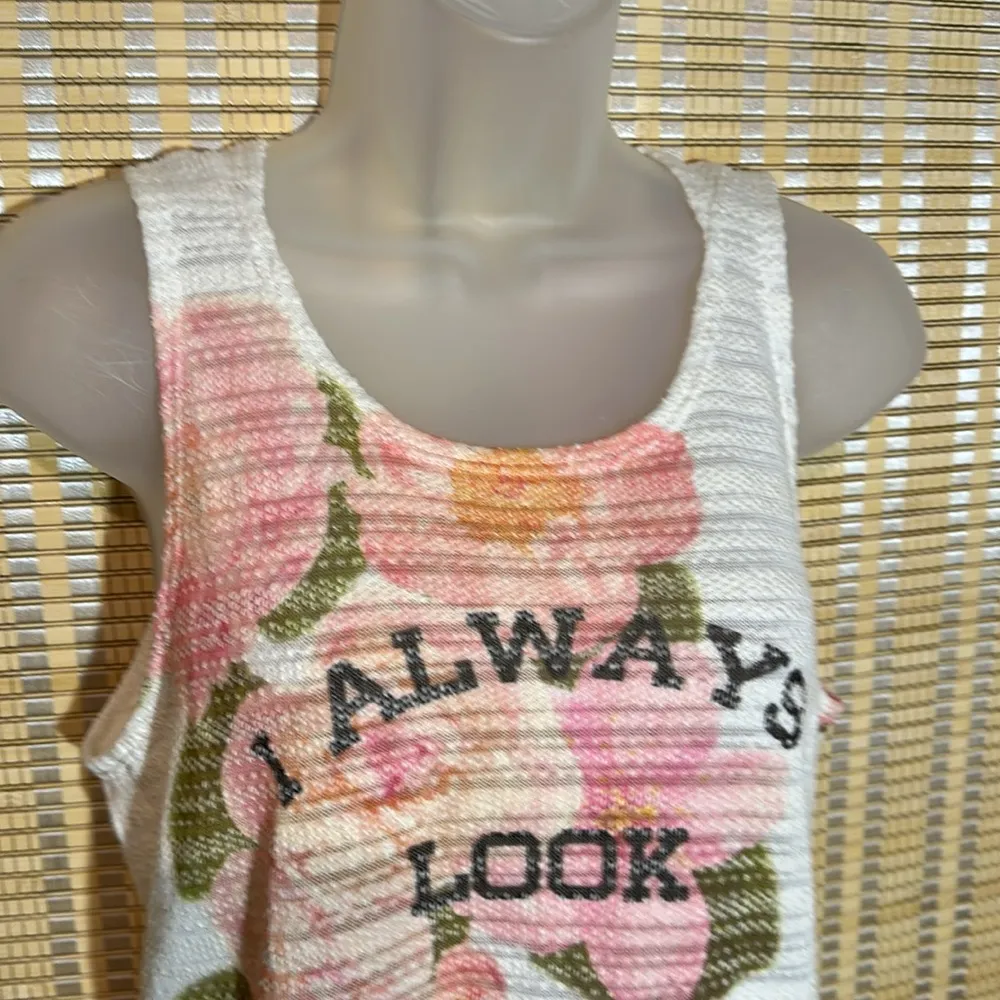 Wild Kiss Pink White Pebbled Fabric Hooded Tank Top I Always Look This Good M Size M - Image 2