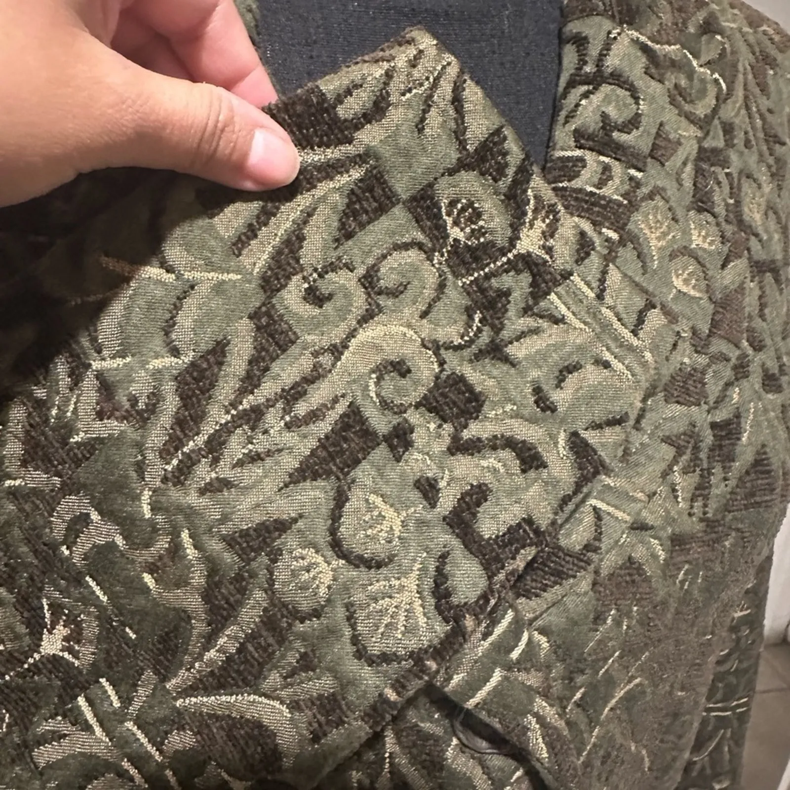 Beluva San Francisco Green Textured Cropped Jacket – Trendy Statement Layer - Image 5