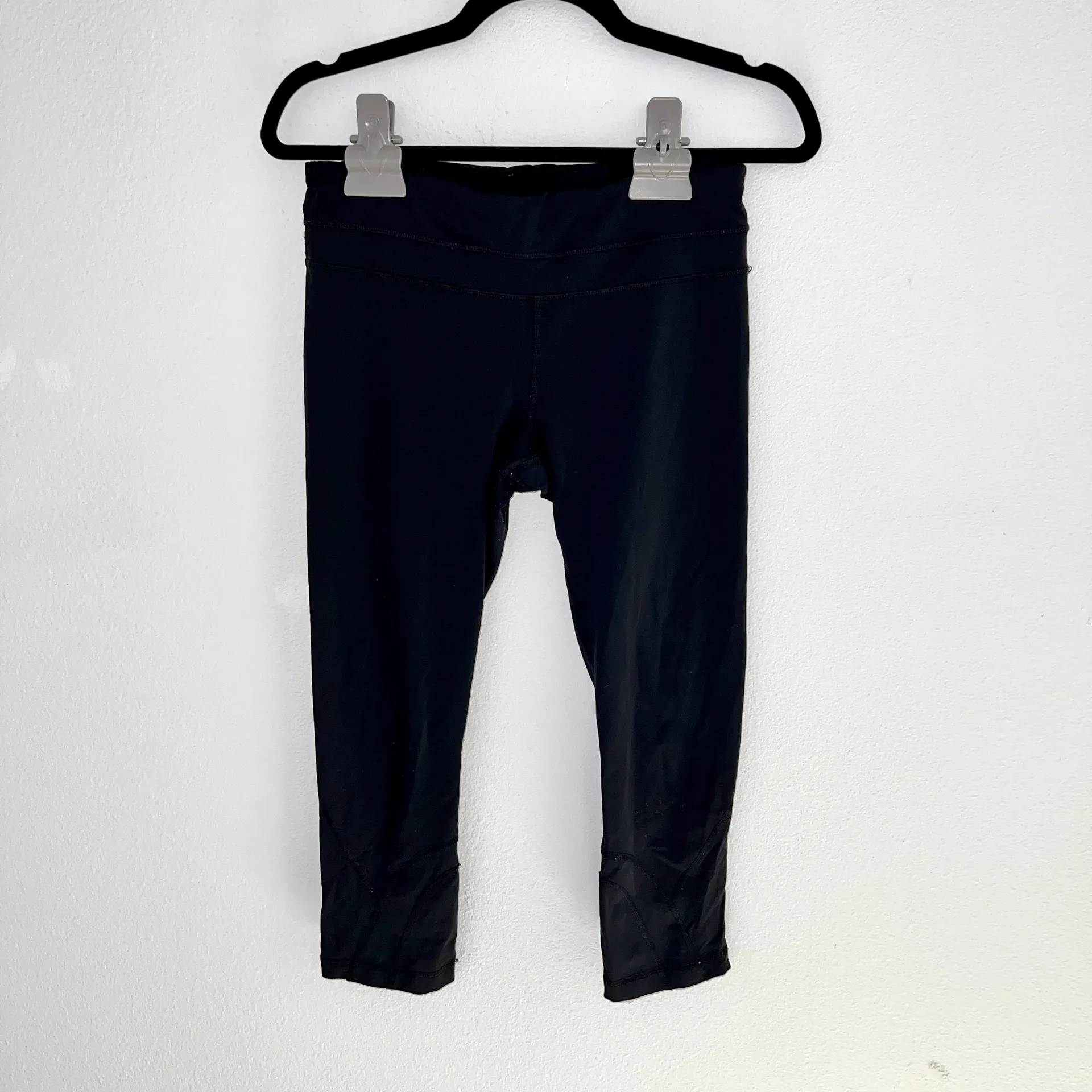 Inspire Crop Leggings - Image 3