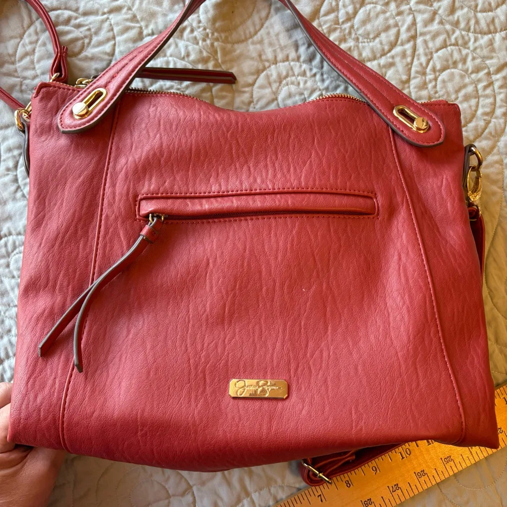 Jessica Simpson  Elegant Red Shoulder Bag - Image 5