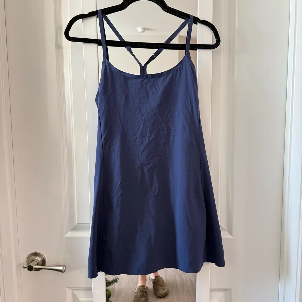 Aritzia TnaAction Navy Strappy Athletic Dress Built - Image 2