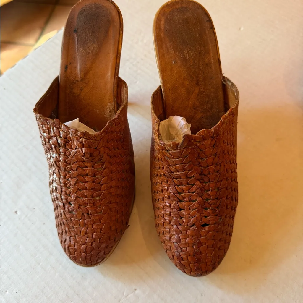 Vintage Nina Leather Mules - Image 2