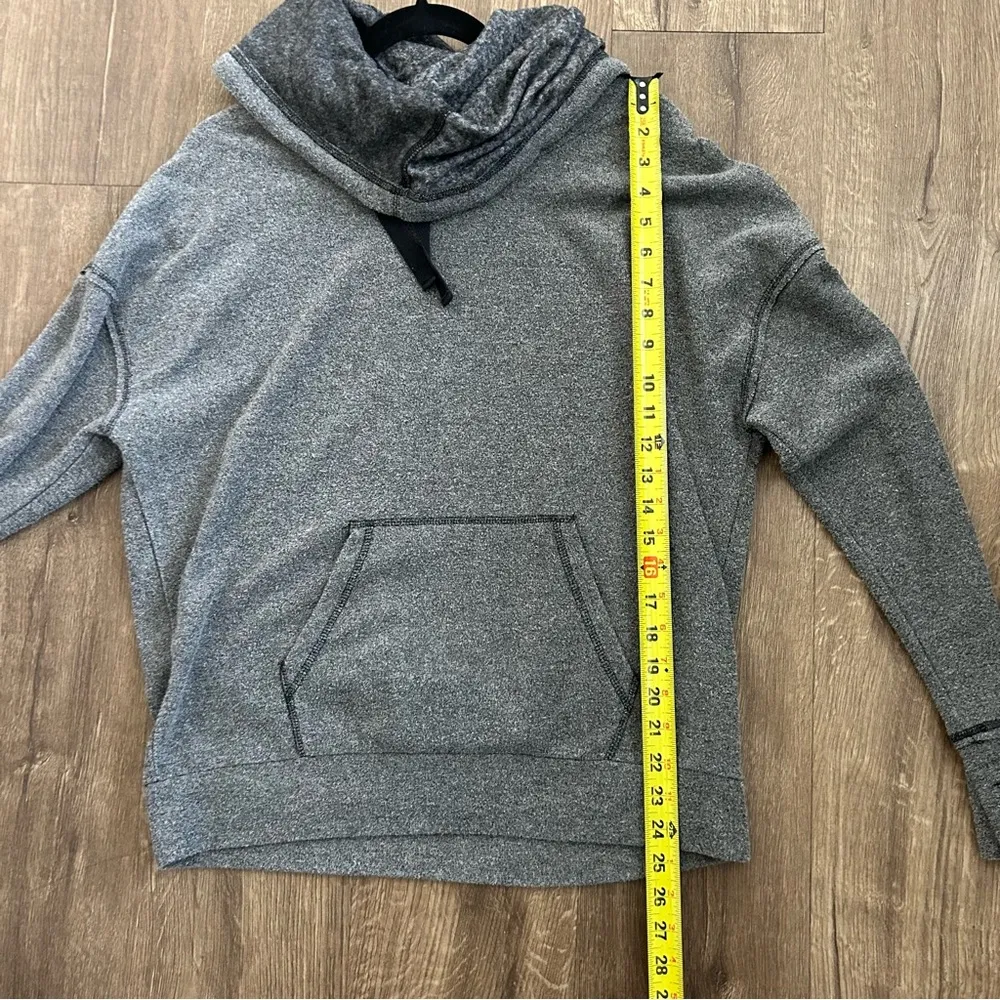 Kenzie Performance Heathered Grey Cowl Neck Oversized Sweater M - Image 8