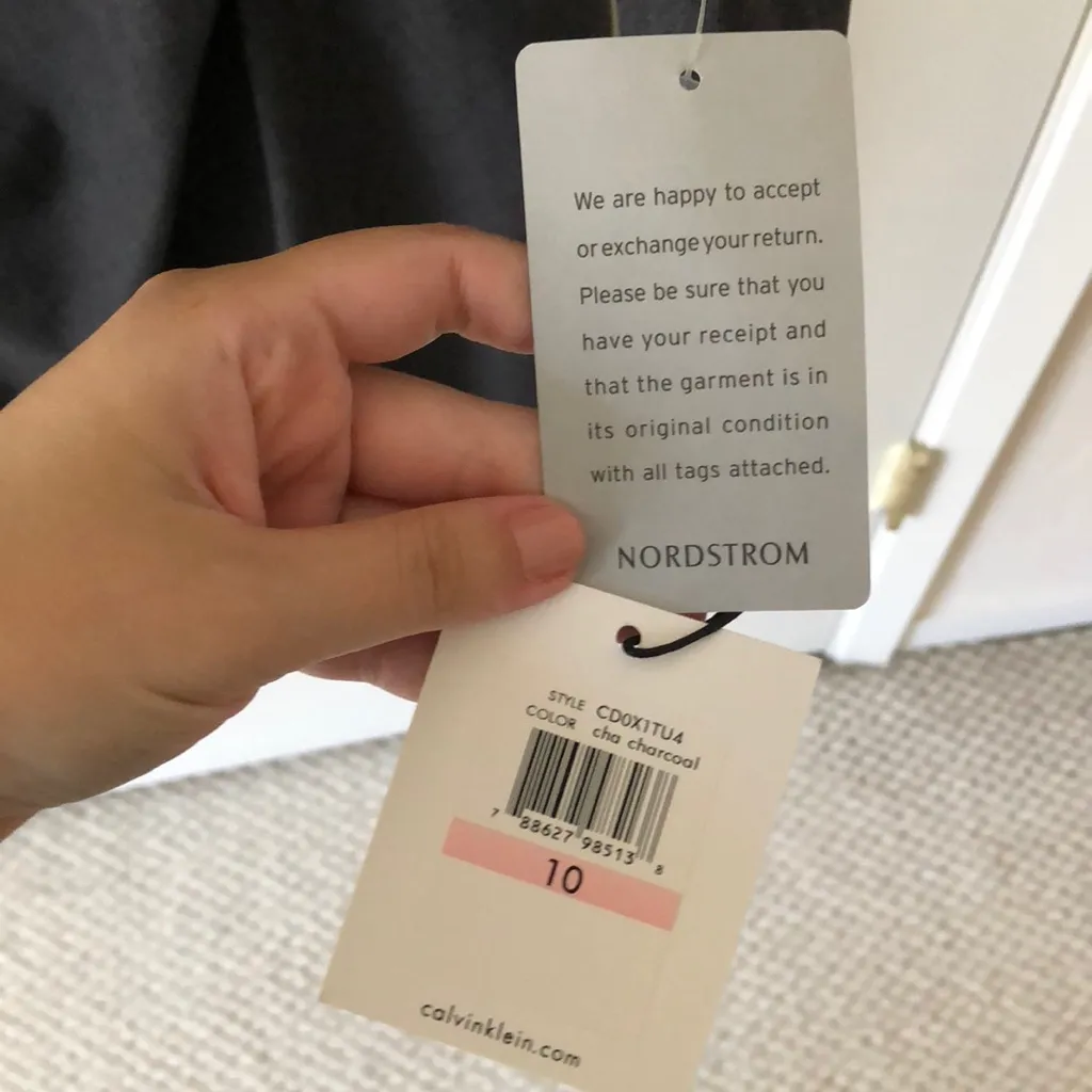 Calvin Klein dress - Image 4