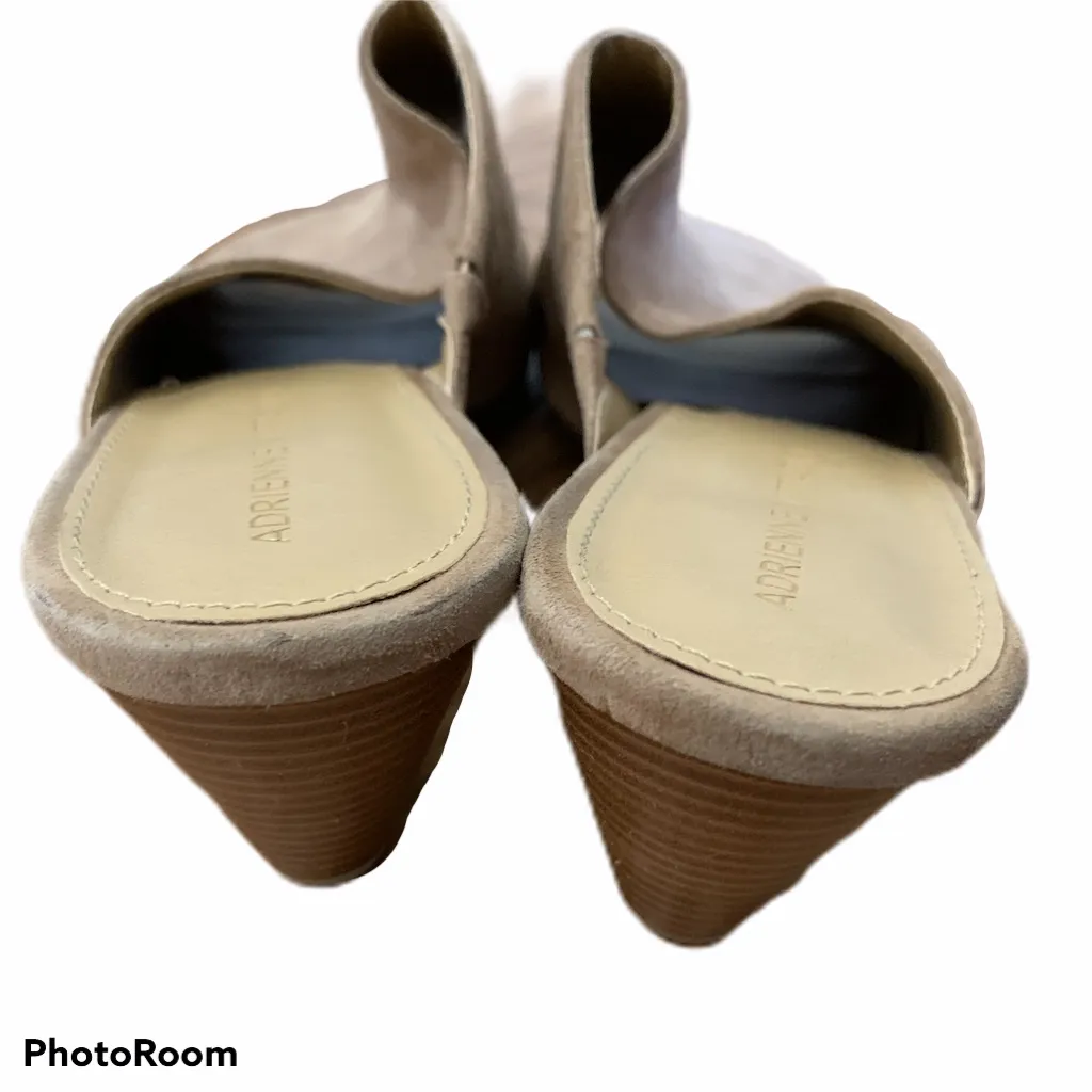 Adrienne Vittadini ‎ womens tan suade mules size 10M - Image 3