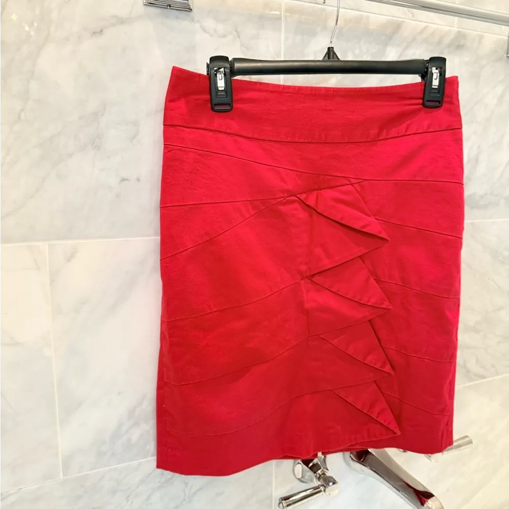 The Limited Pencil Skirt Red Black Lined  Zipper Womens Size 4 - Image 5