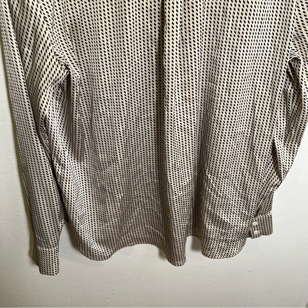 H&M Button Down Blouse Satin Cream Black Diamond M - Image 7