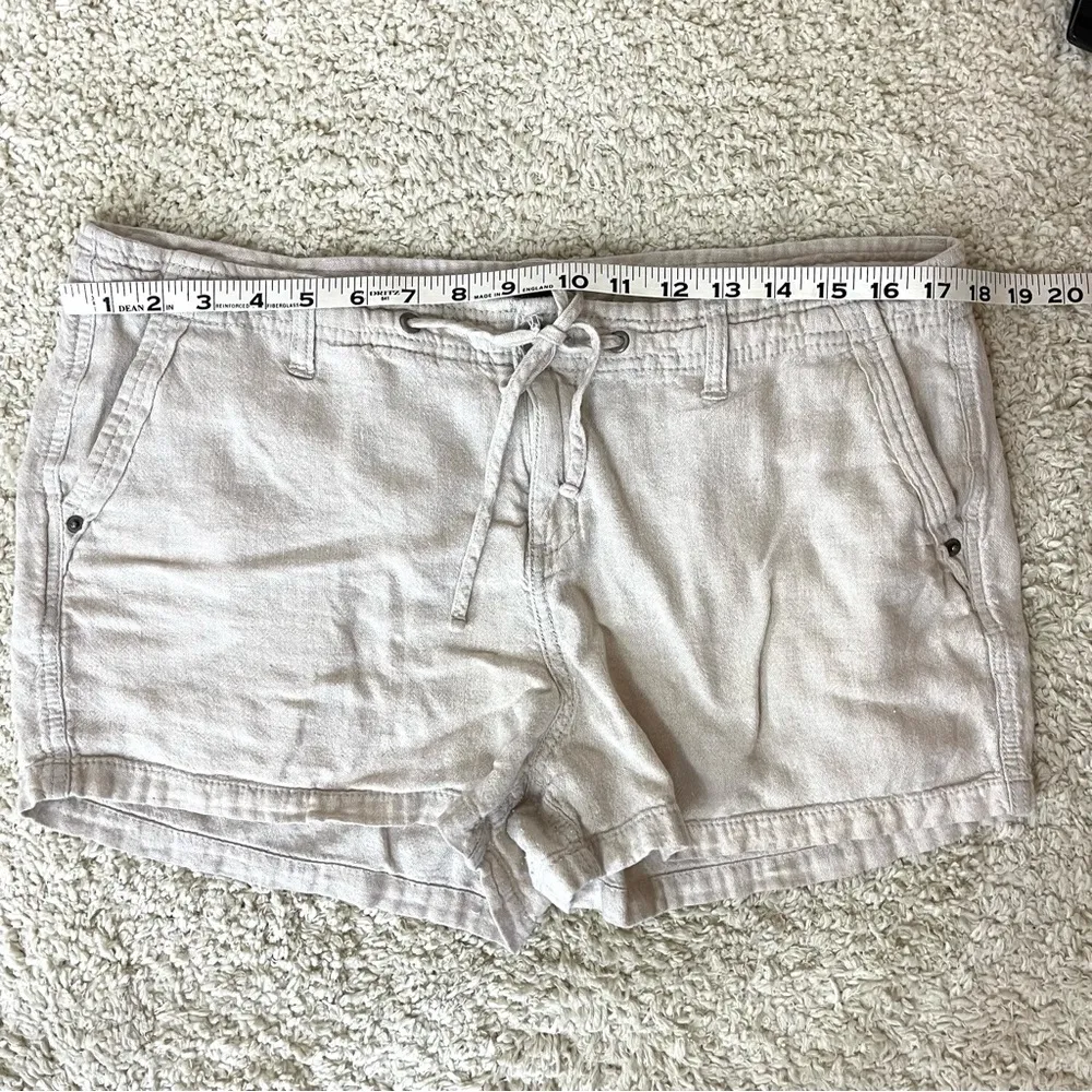 GAP Women's Cream Shorts - Image 4