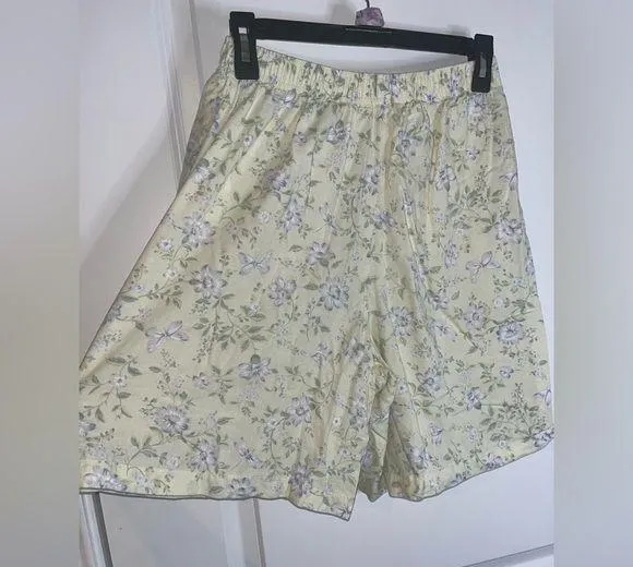 Koret City Blues Vintage Floral High Rise Pleated Shorts Cottagecore Yellow S - Image 1