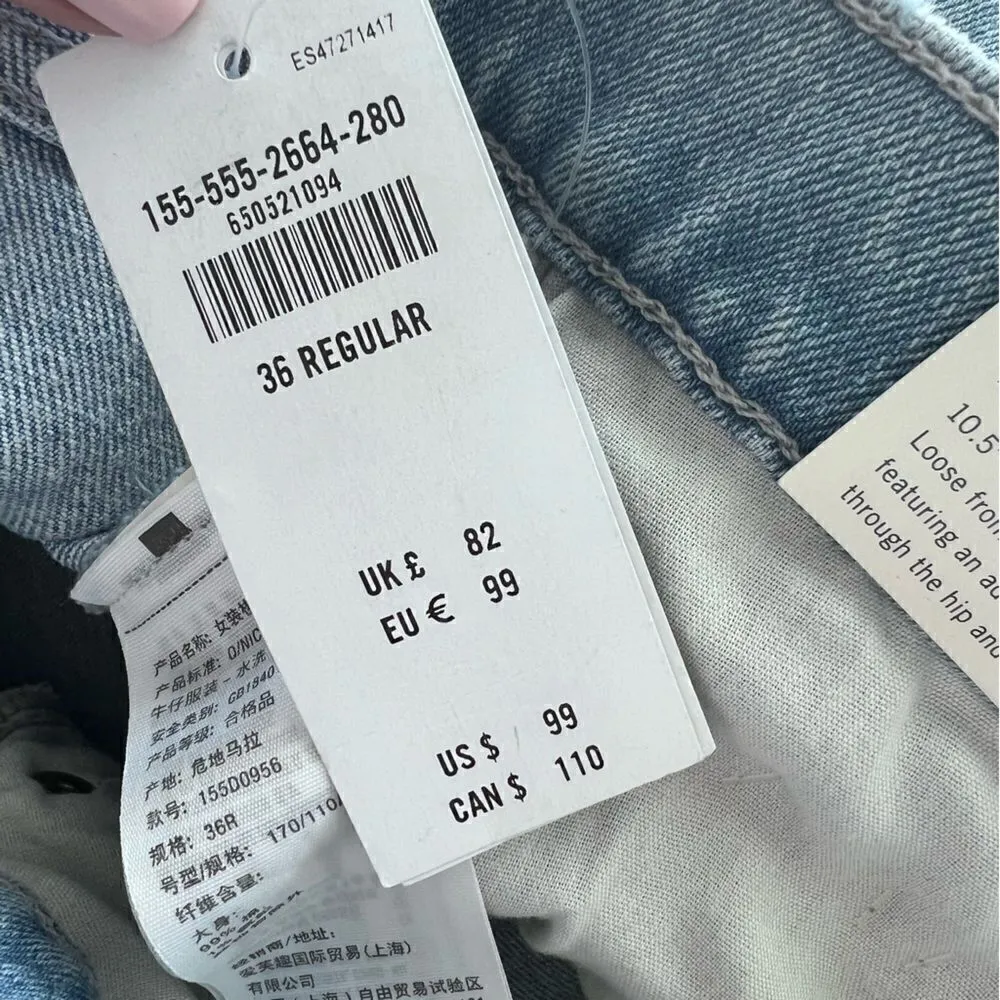 Abercrombie & Fitch Curve Love Crossover Dad High Rise Straight Leg Jeans - Image 10