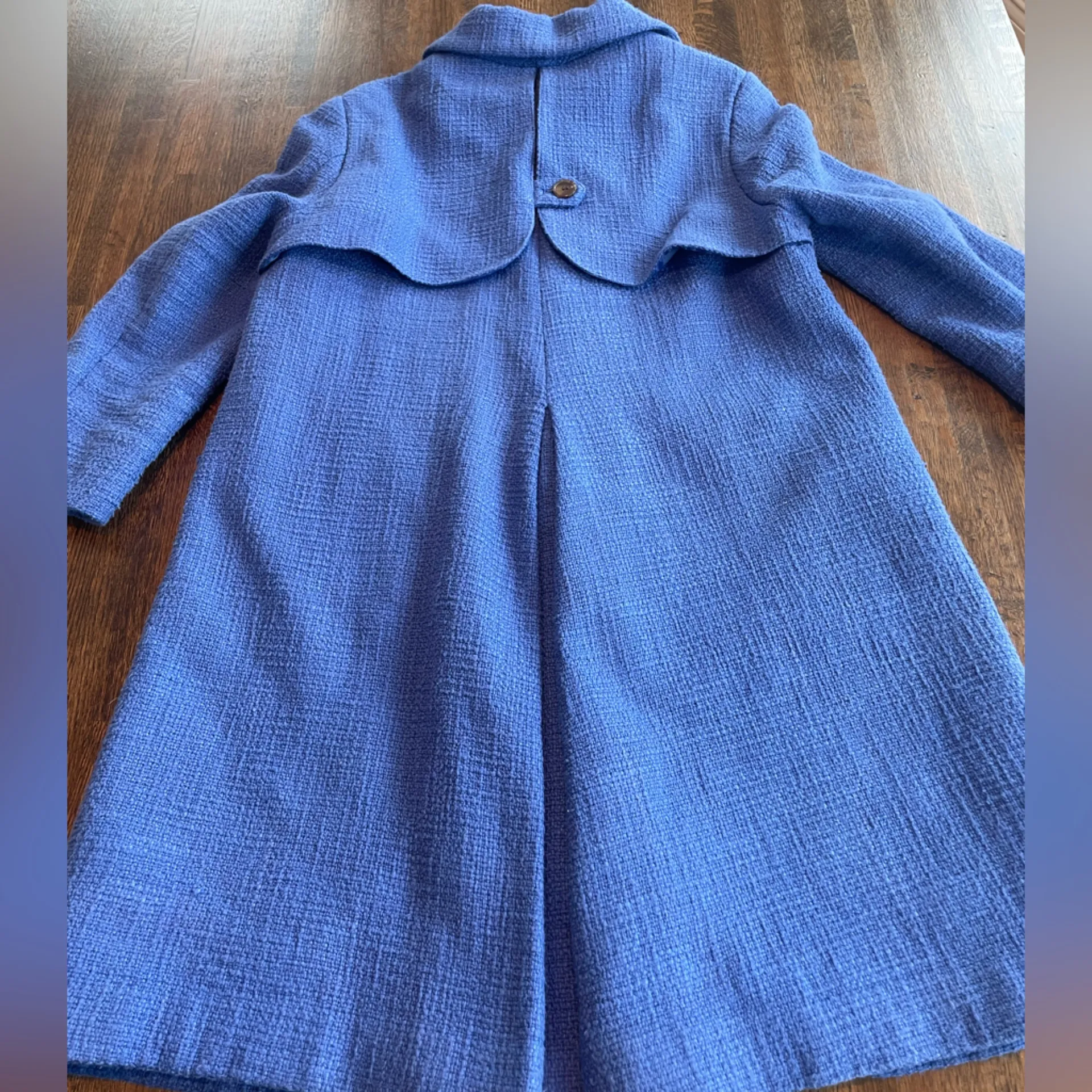 H&M  Periwinkle Boucle Coat - Size 6 - Image 4