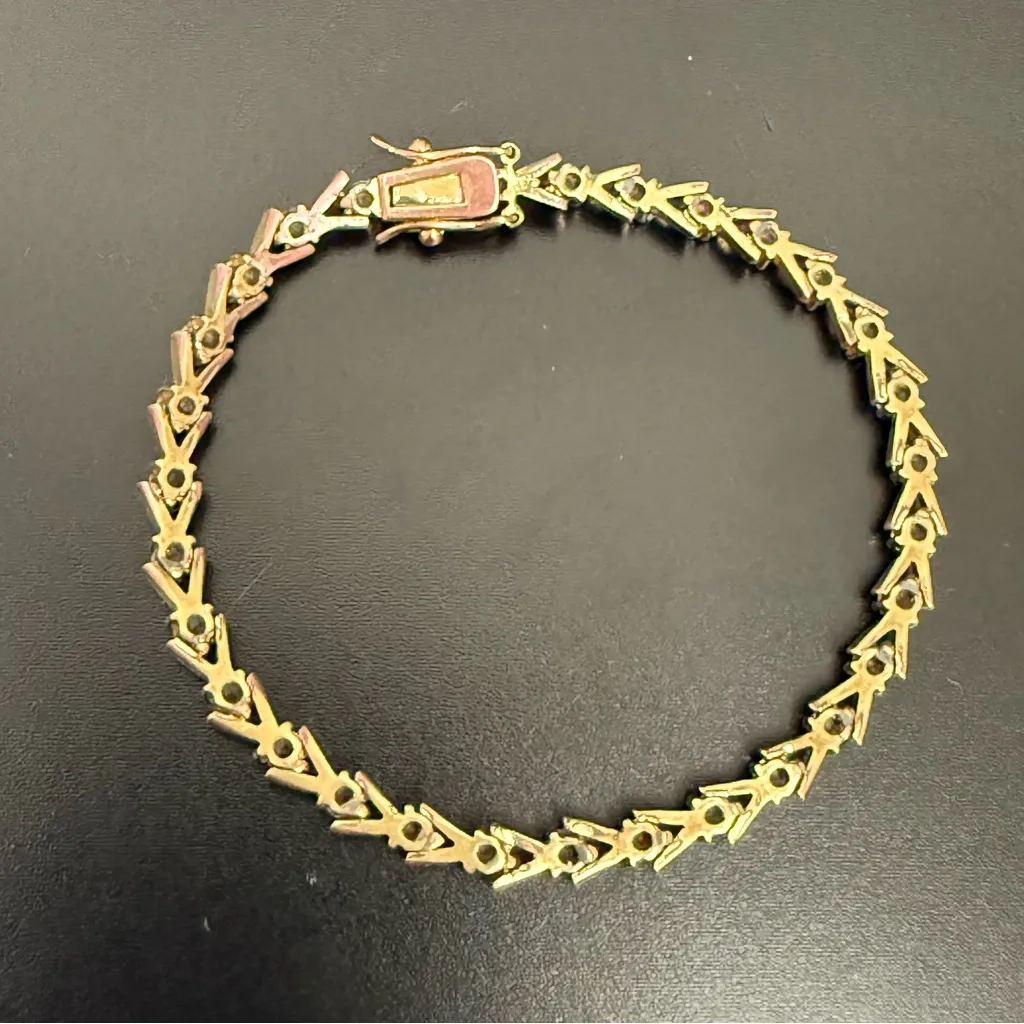 Vintage Unsigned Gold - Image 3