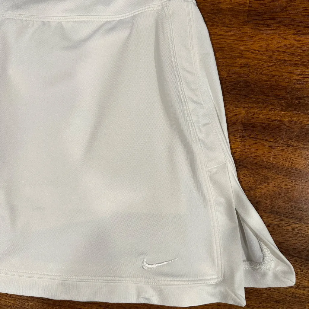 Nike Women"s Athletic Skort - Size‎ M. - Image 2