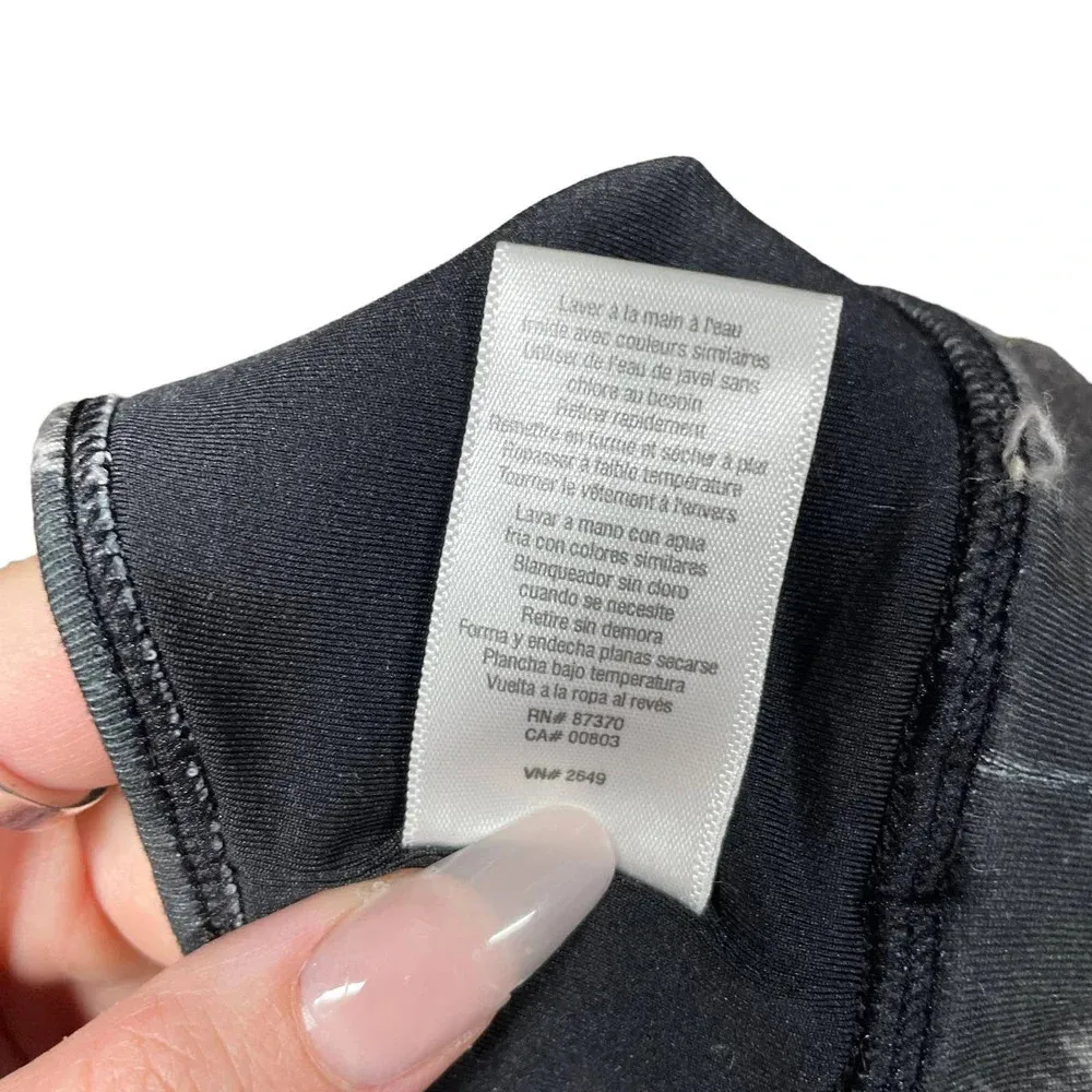 Alo Yoga Goddess Sports Bra Mesh Abstract Print Crisscross Gray Black Size Small - Image 8