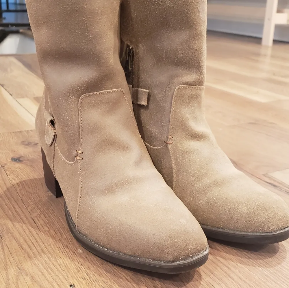 Eddie Bauer Tan Sherpa Fleece Ankle Leather Bootie Shoe Size 8 - Image 5