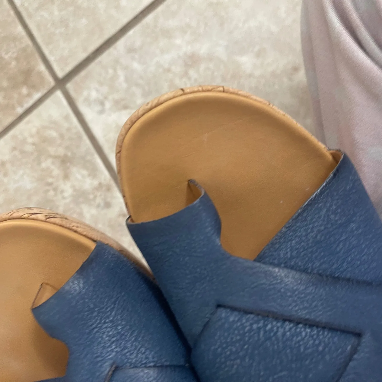 Kork Ease Women's Blue Leather‎ Cross Toe Ring Cork Wedge Sandals Size 10M EUC - Image 14