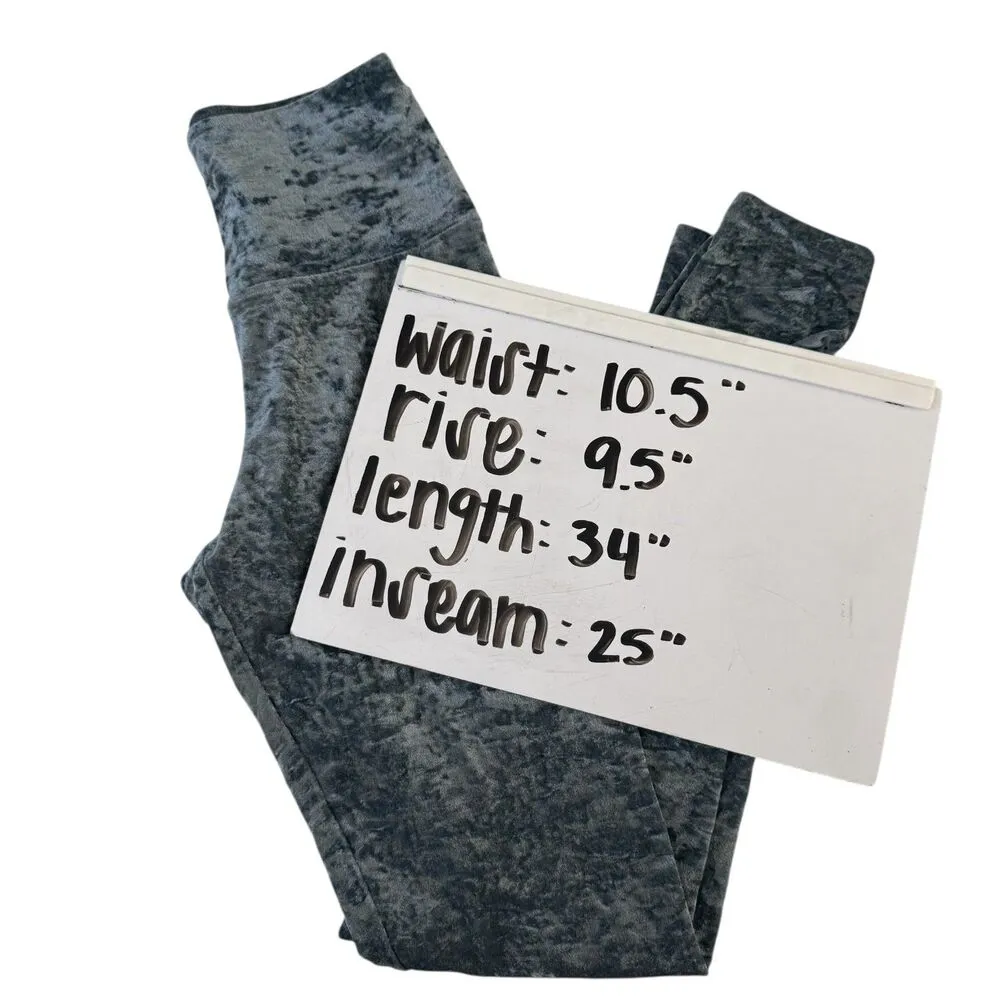 TNA Aritzia Crushed Velvet Legging - Image 6