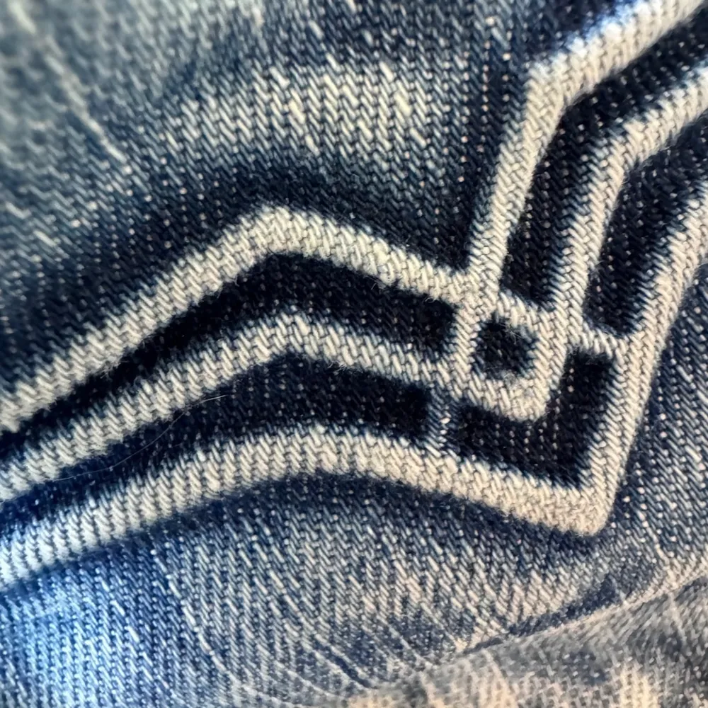 Buffalo David Bitton Denim Bermuda Shorts Size 30 Low Rise Blue Light Wash - Image 4