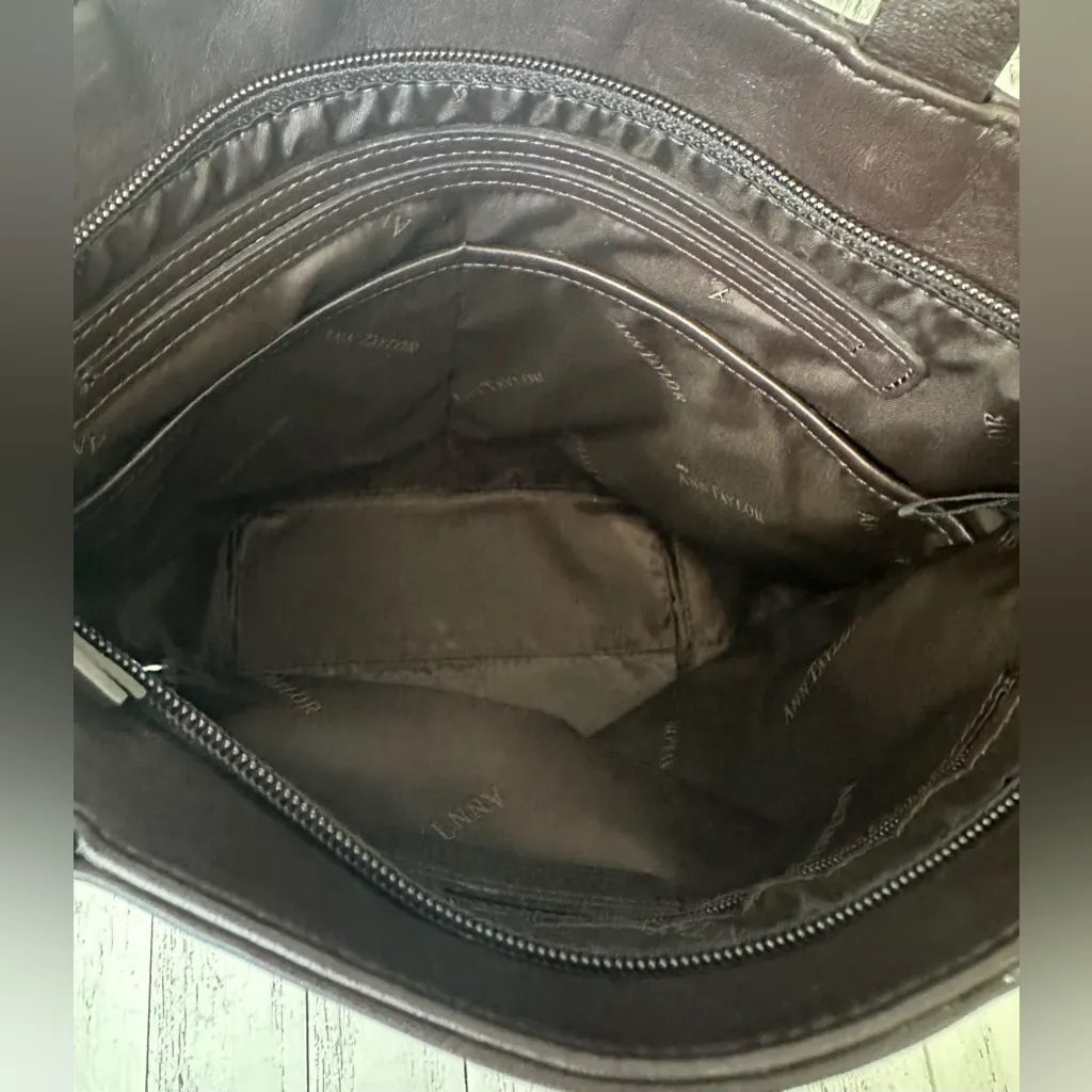 Ann Taylor All Leather Tote Handbag - Image 10