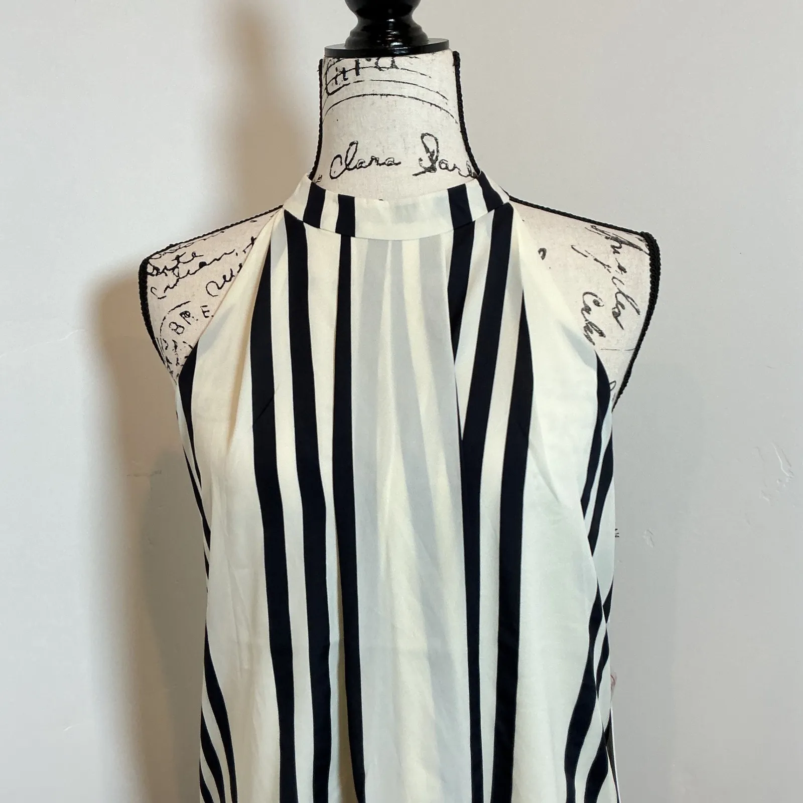 Bishop + Young Striped High‎ Neck Chic Sleeveless Blouse sz M NWT - Image 3