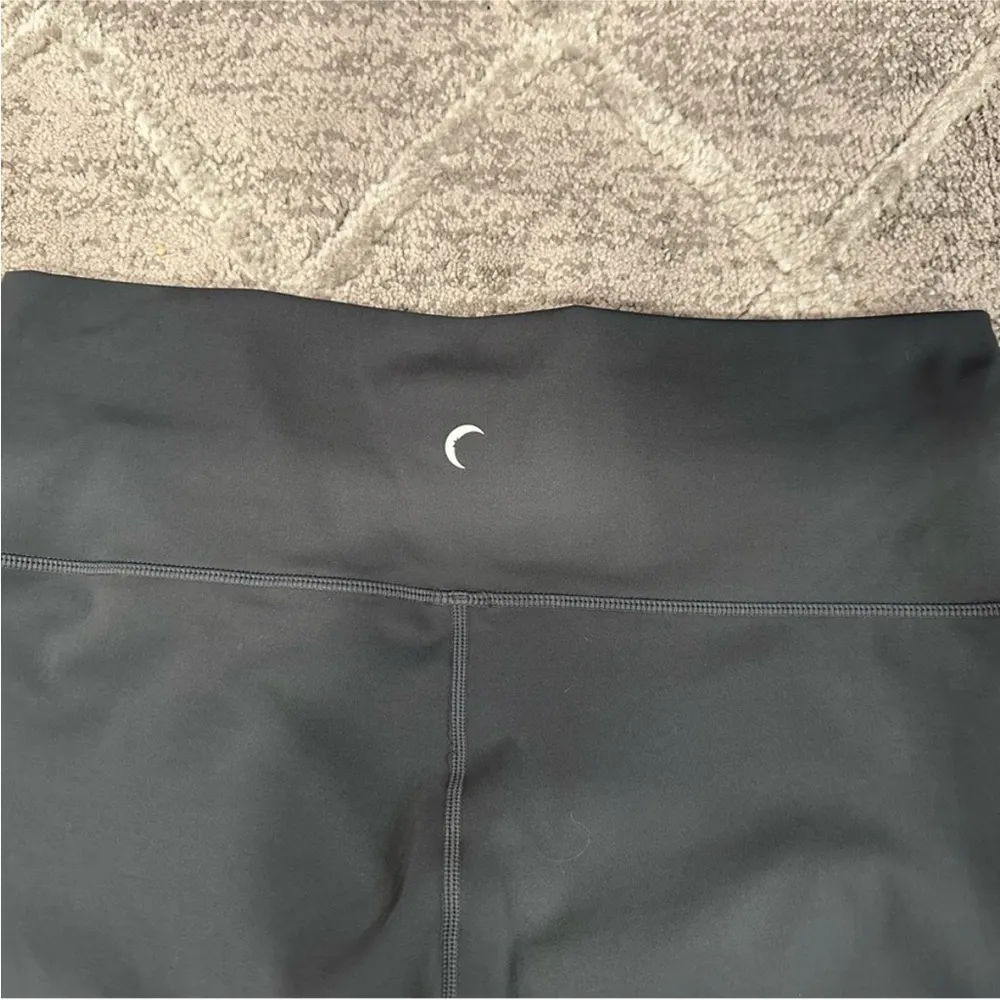 Zyia Storm Parallel Luxe Ruched Leggings - Image 4