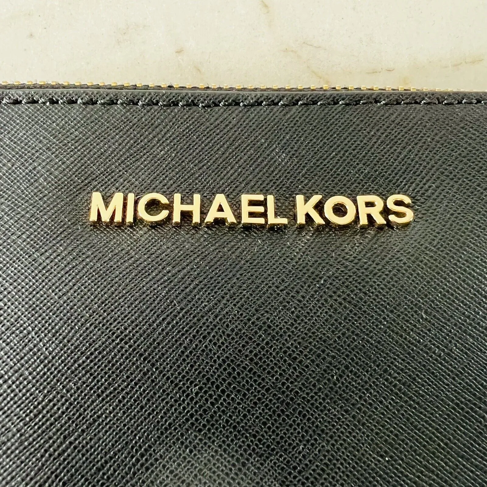 MICHAEL KORS Cindy Black Leather Dome Crossbody Bag - Image 3