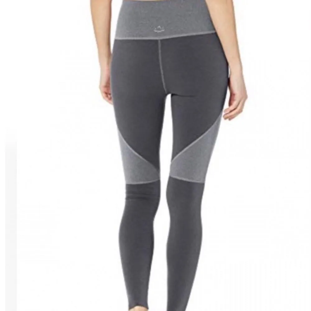 Beyond Yoga Next Color Block Gray Leggings- Size Small - Image 3