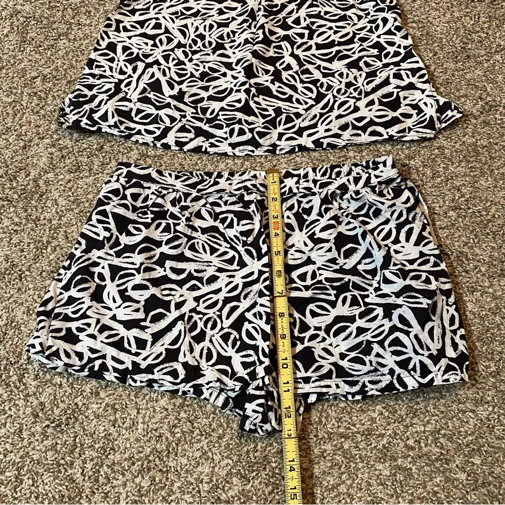 KATE SPADE Sunglasses Prints Top and Skorts Set - Image 14