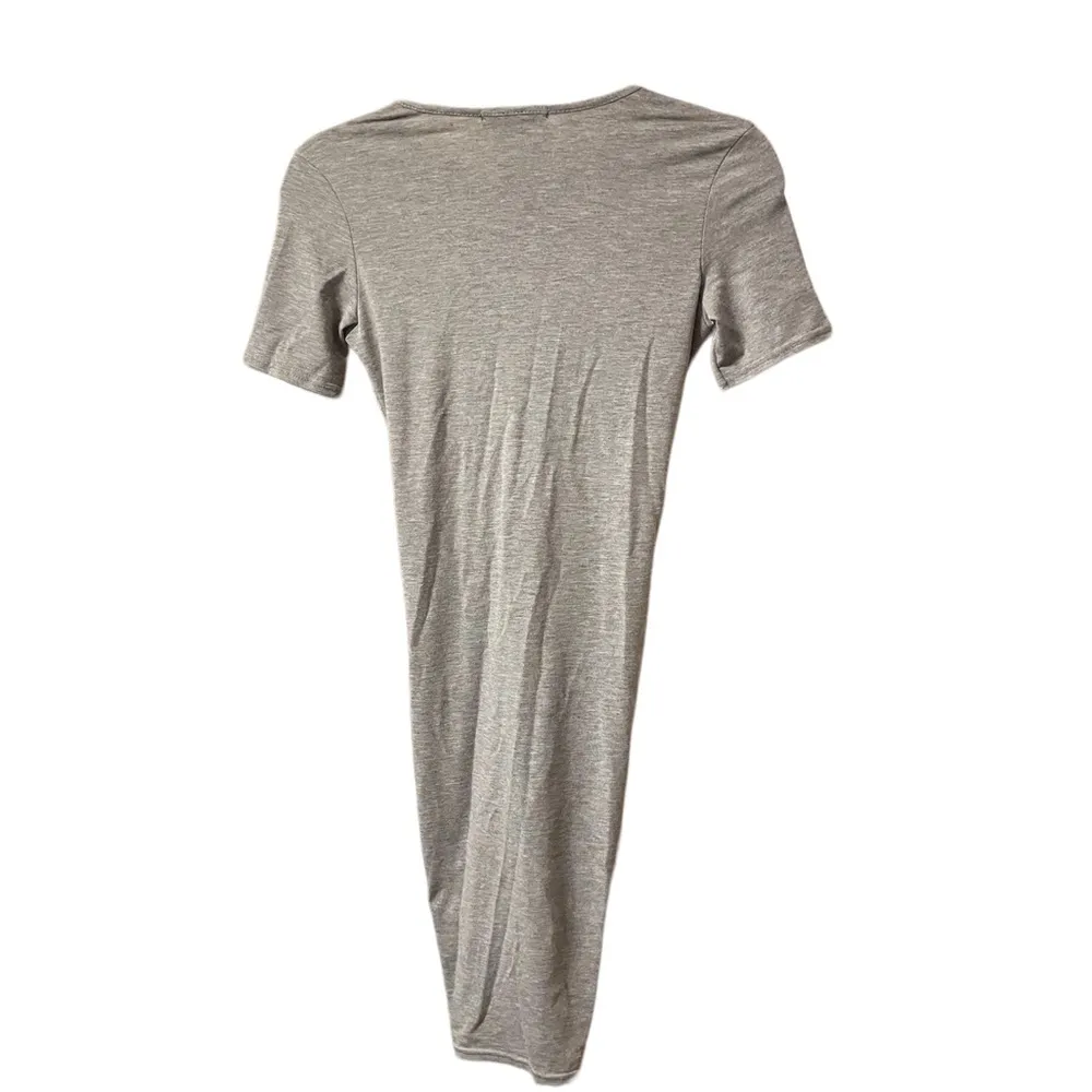 MISSGUIDED CUT OUT TSHIRT DRESS - Image 2