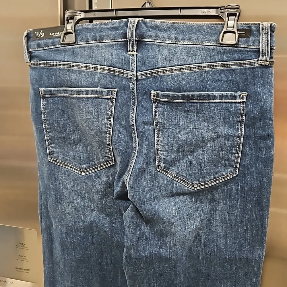 💕LIVERPOOL💕 Pamela Cropped Flare Jeans ~ Wystone 12/31 NWT - Image 6