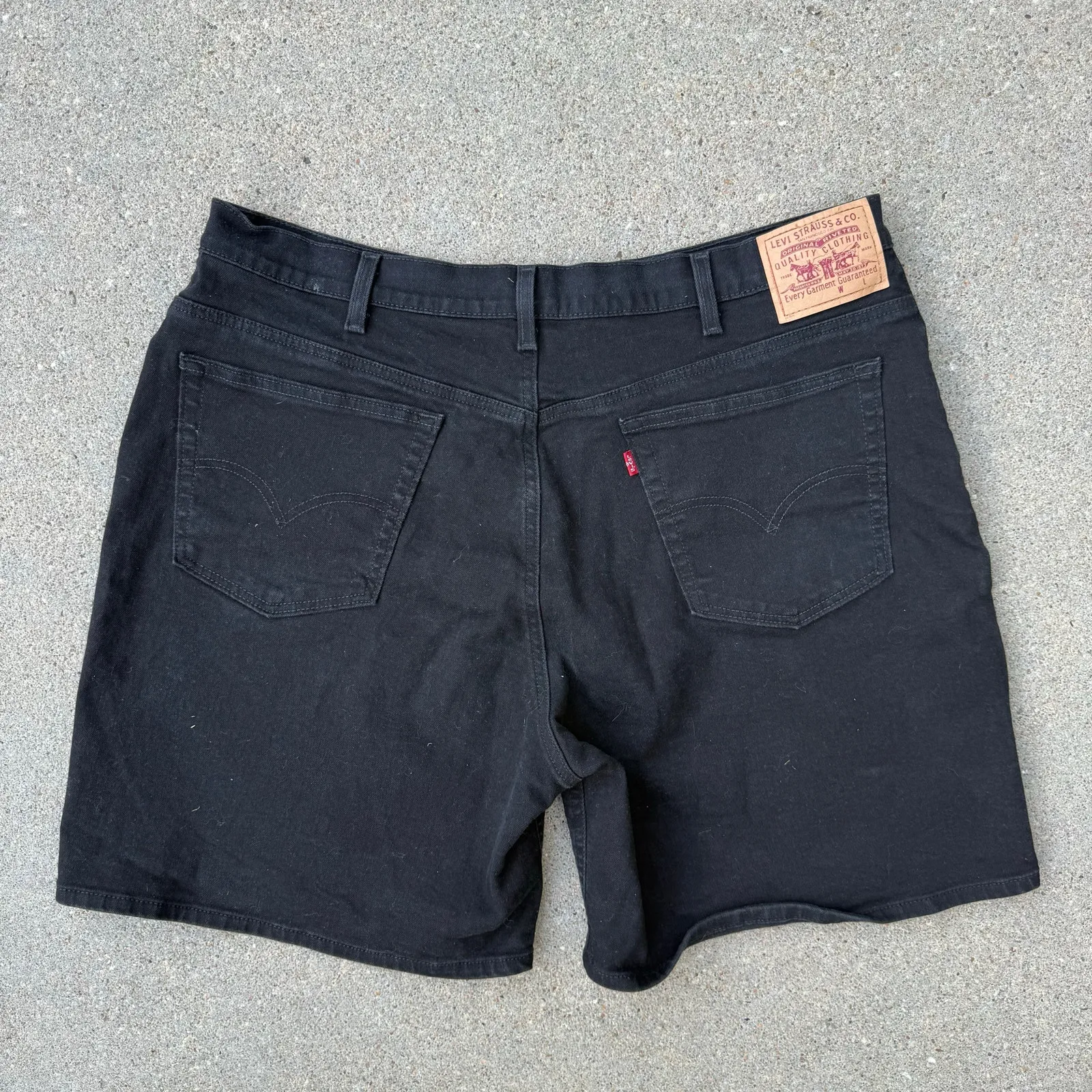 Vintage Y2K Levi’s 922 Black Denim Mom Jean Shorts 22W Plus Size - Image 2