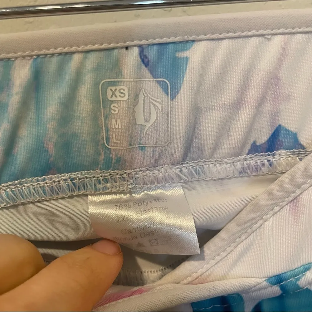 Blonde Destroyer Bright Carnivore AB Leggings Size XS - Image 8