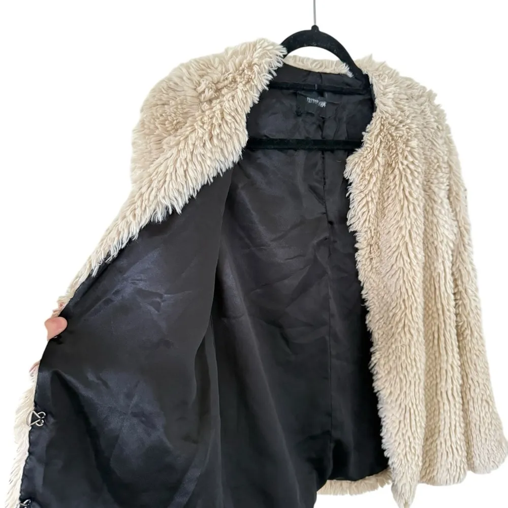 Reformation Cream Faux Fur Jacket - Image 9