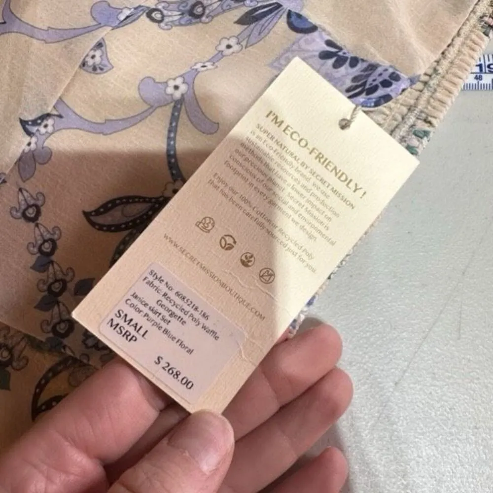 NWT Secret‎ Mission Janice Top Only Floral Smocked Pink Ruffle Strap Small pink - Image 11