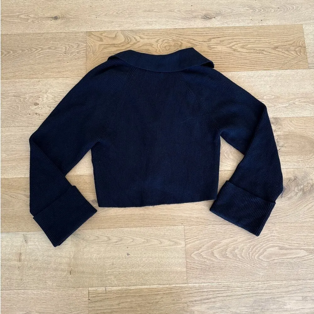 L’Academie - Harvey Open Neck Collared Long Sleeve Rib Sweater in Black - Image 5