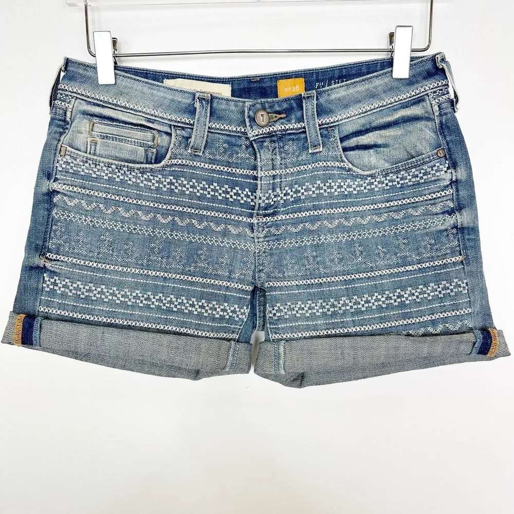 Pilcro and the Letterpress Anthropologie Stet Embroidered Shorts Size 26 Denim - Image 2