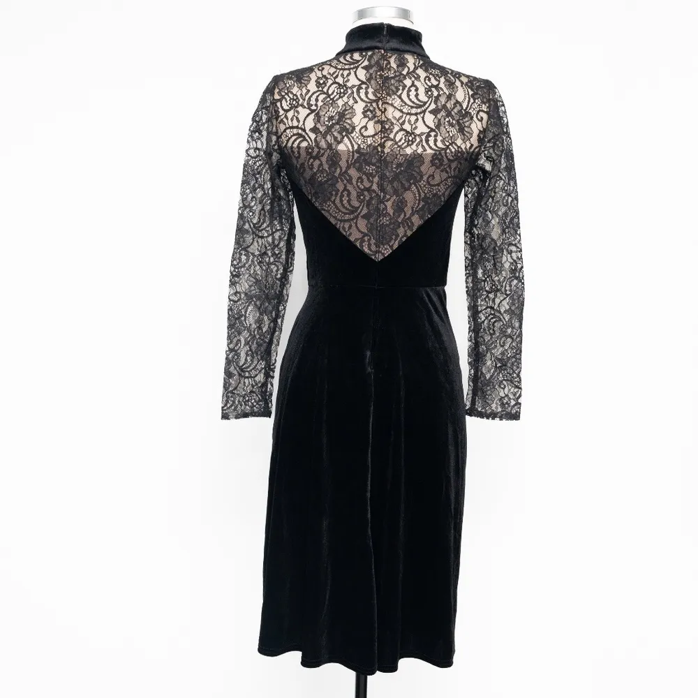 TADASHI SHOJI. Lace & Velvet Sheath Dress. - Image 3