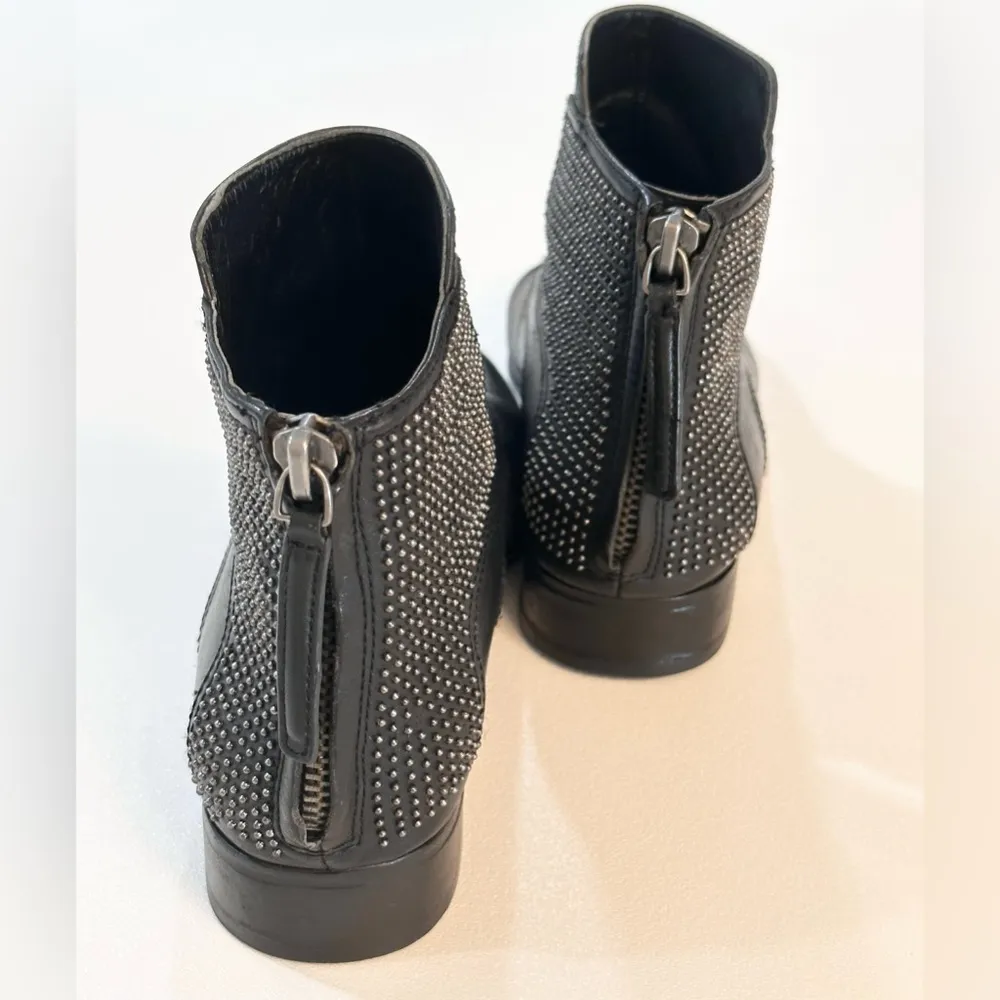 Womens  Keon Short Back Studded Booties, Black Size 7.5 - Image 7