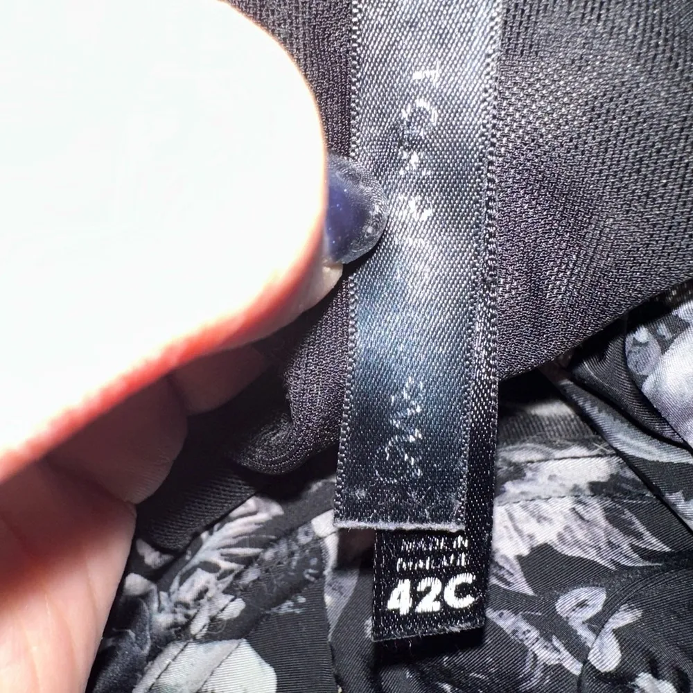 Torrid Black Skull Floral Lightly Lined Tshirt Bra - Image 10