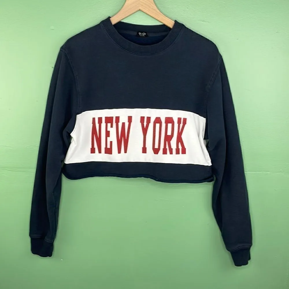John Galt cropped sweatshirt New York Ling Sleeve Size M - Image 2
