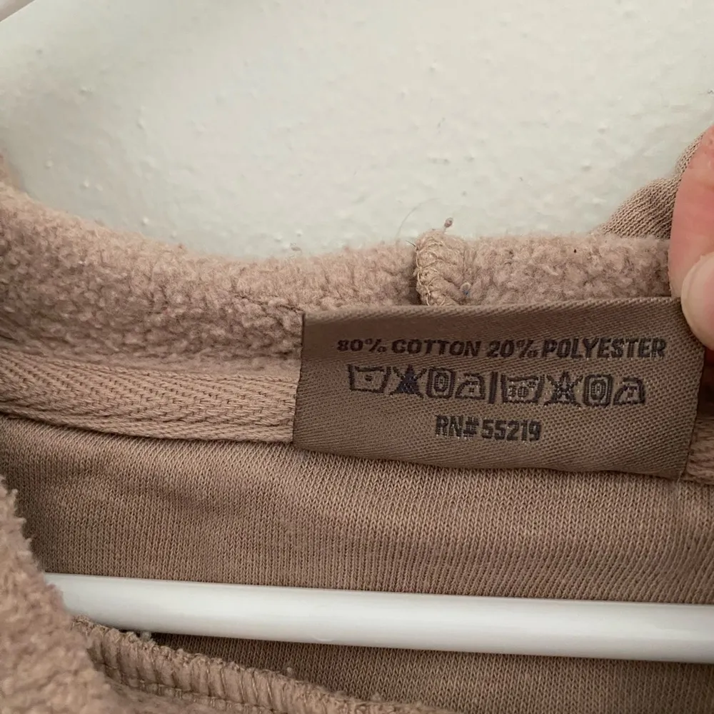 Taylor Swift The Eras Tour Tan Graphic Sweatshirt Hoodie Size Medium - Image 6