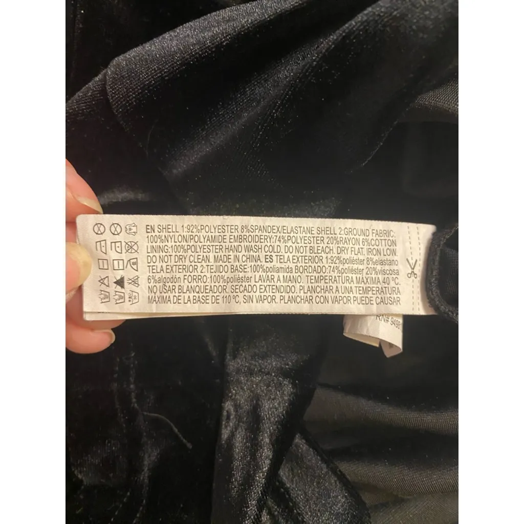 Gothic Dark Academia Velvet Lace Halter Romper Black Forever 21 Large - Image 4