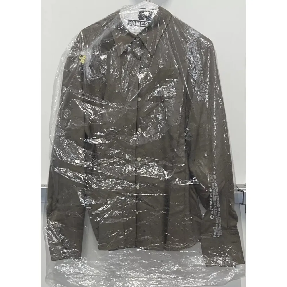 Pre Owned Vintage eddie bauer Women’s Long Sleeve  dress shirt. Size X-LARGE - Image 5