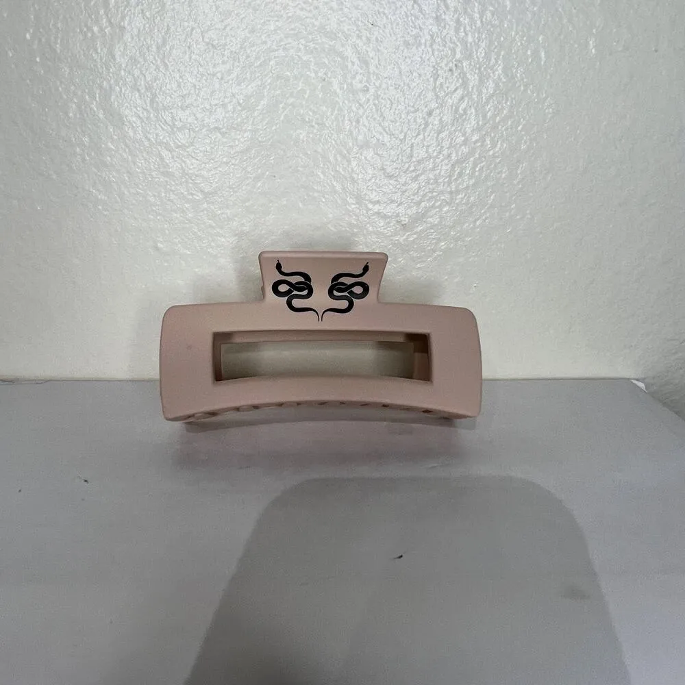 Bookish Box The Ever King by LJ Andrews Hair Clip - Image 12