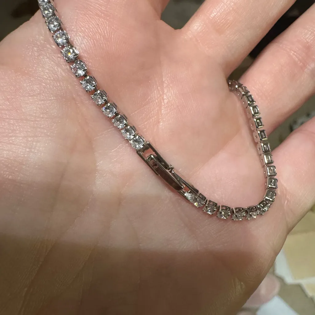 Elegant Pink Heart Ring Set - Image 7