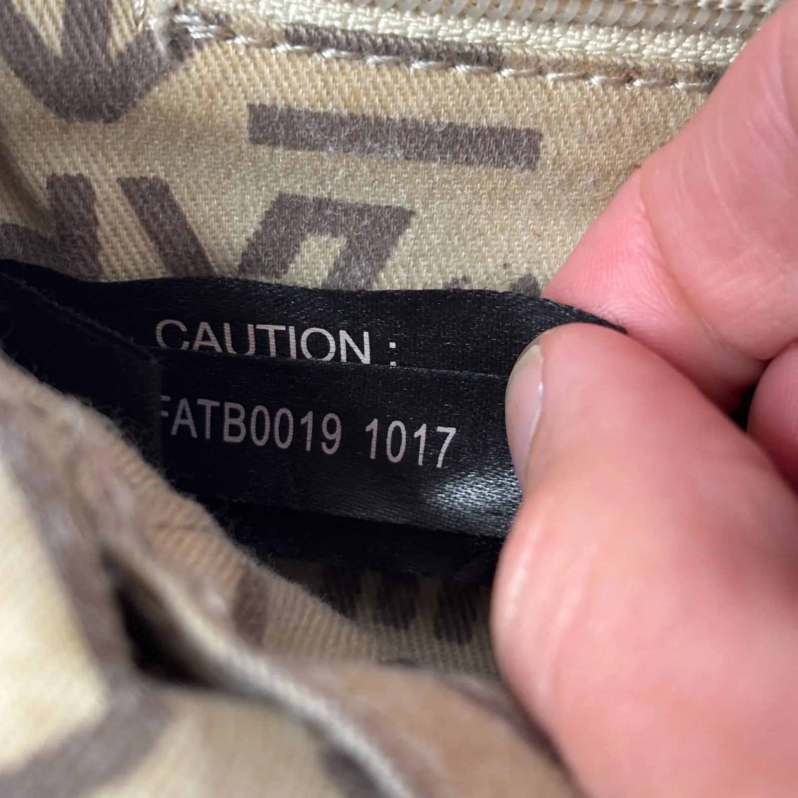 Rare Loungefly Star Wars Rey Cosplay Sidebag Force Awakens Rebel FAIR-SEE FLAWS - Image 9