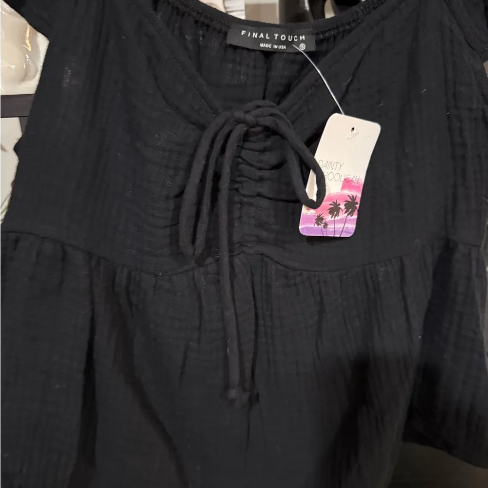 Final Touch  Black Puff Sleeve Tie Front Blouse size small - Image 3