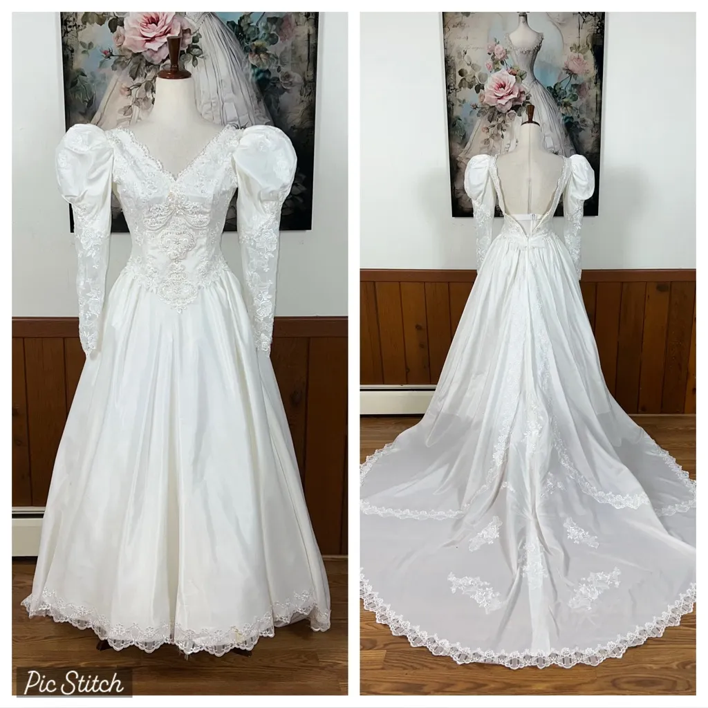 Beautiful Vintage 90s Wedding Gown! White Size 6 - Image 2