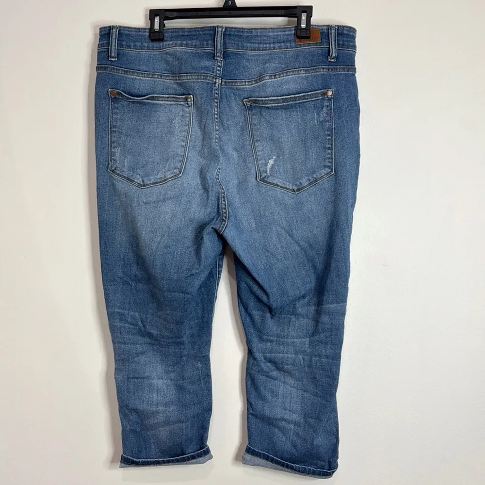 Judy Blue Ankle Cropped Distressed Ripped Stretchy Capri Fit Jeans cuffed sz 20W - Image 2